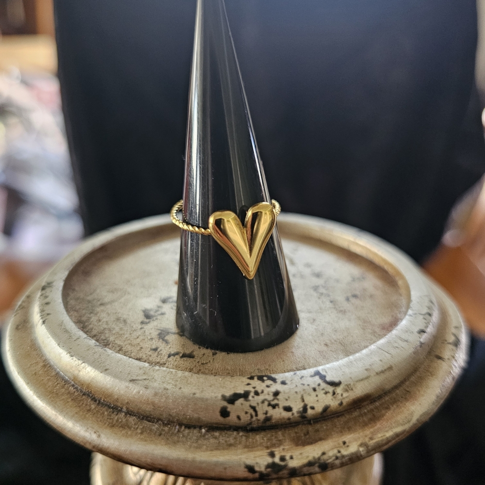 Gold Heart Ring